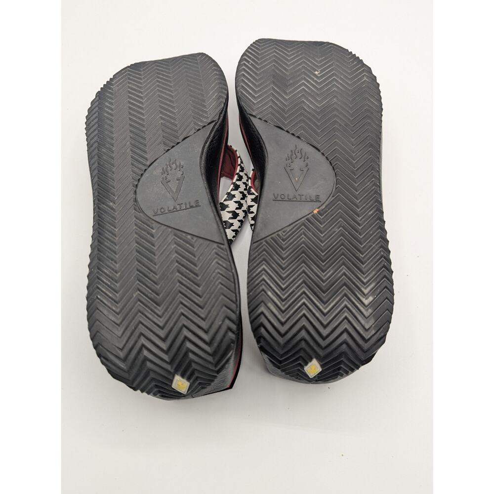 Volatile Bat Checkered Platform Flip Flops Size 9 - image 6